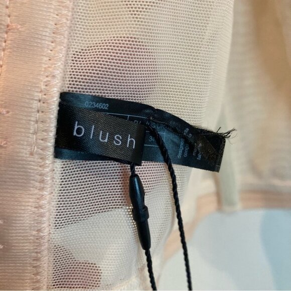 BLUSH 34D Convertible Longline Strapless Esprit Padded Underwire bra NWT - Picture 9 of 11